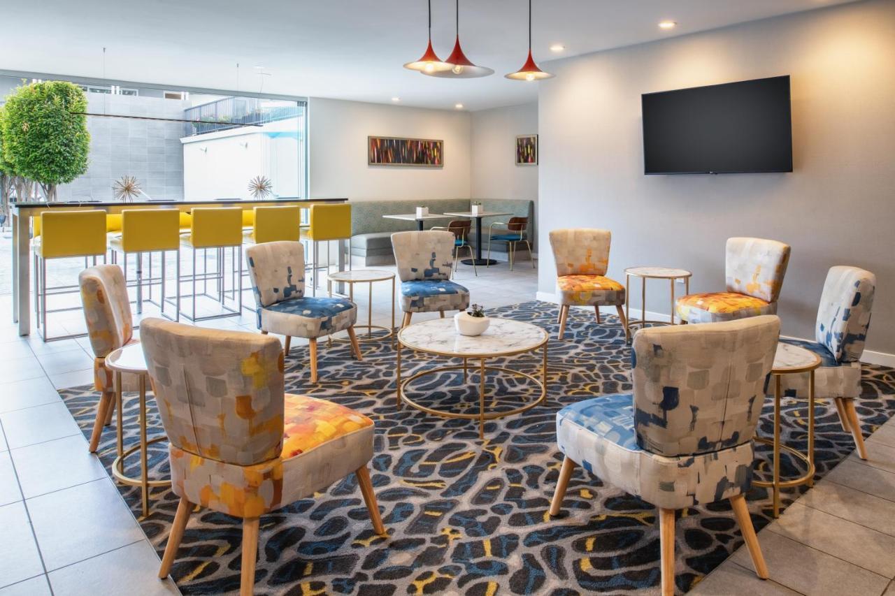 Hotel Lucent Menlo Park Ngoại thất bức ảnh